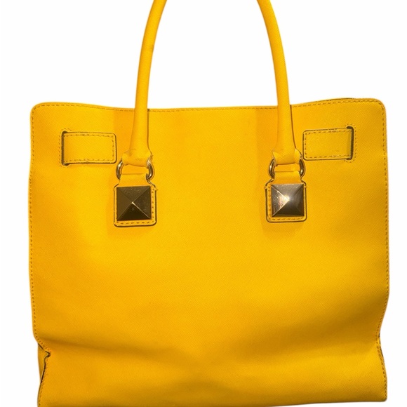 Michael Kors Large Hamilton Studded Tote citrus yellow rare limited edition 🔐 - Picture 3 of 5